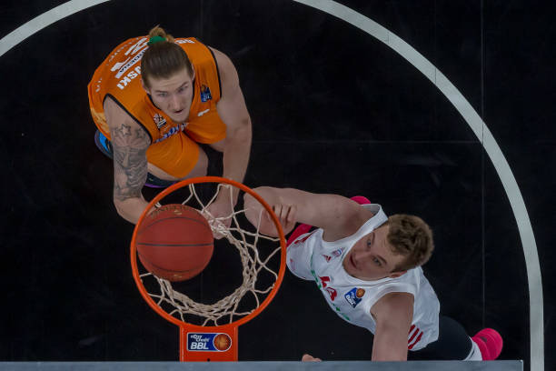 你需要我帮 你需要我帮